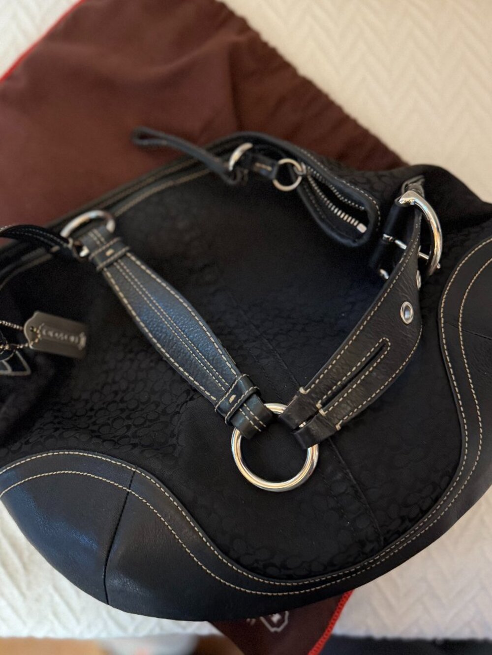 Coach Signture Shoulder Bag *Excellent Condition!!!* - Picture 3 of 6